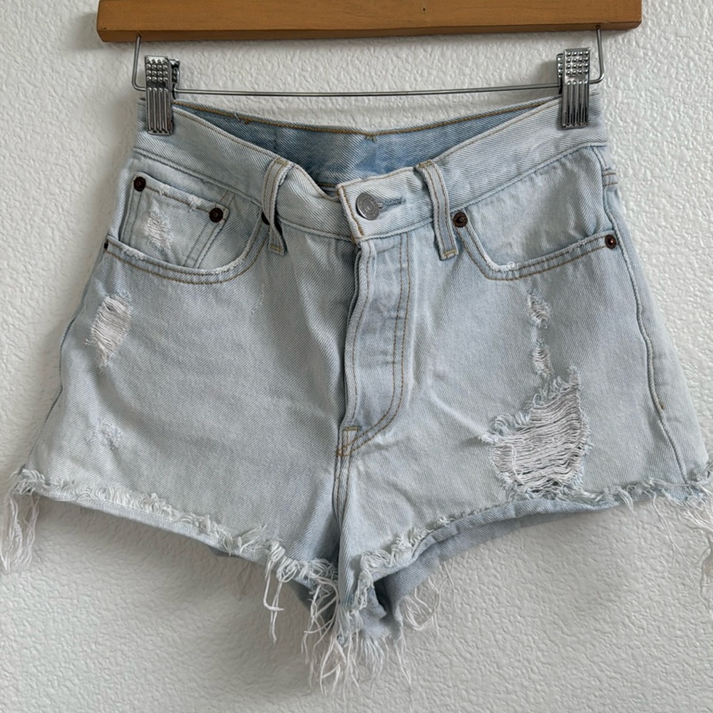 High Waisted Levi Denim Shorts
